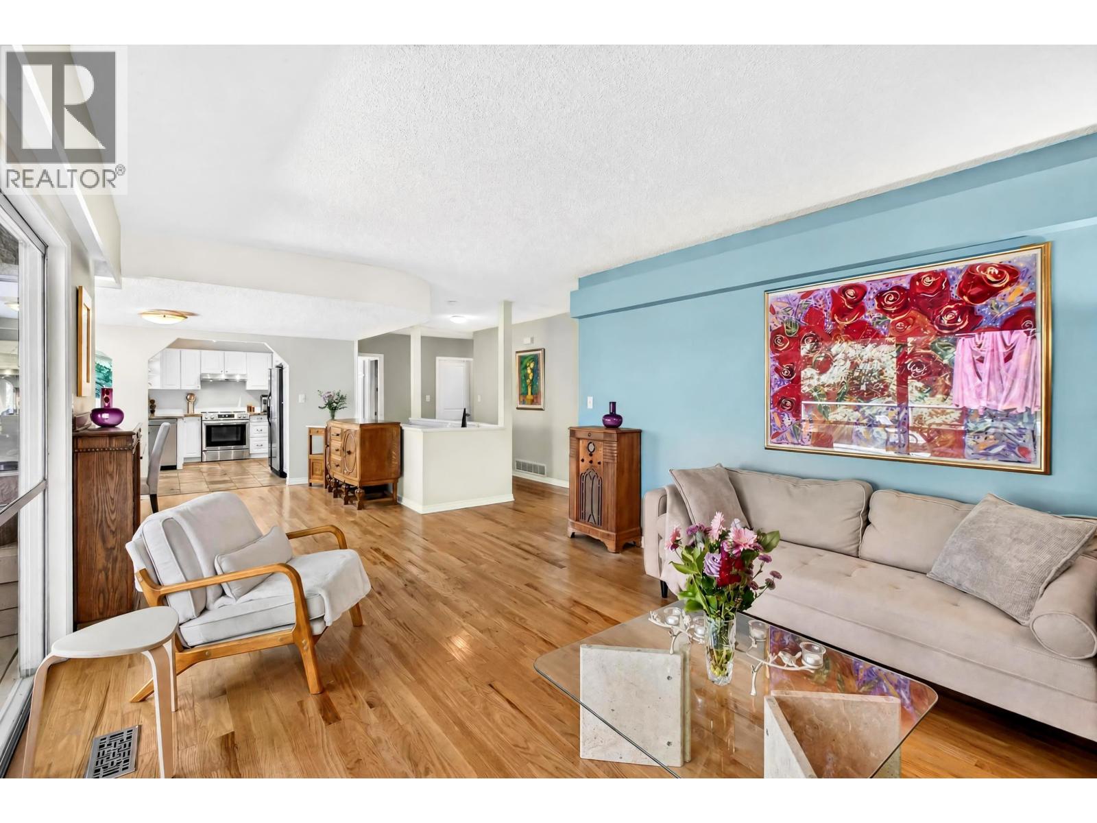990 Jarvis Street, Coquitlam, British Columbia  V3J 5A1 - Photo 14 - R3154477