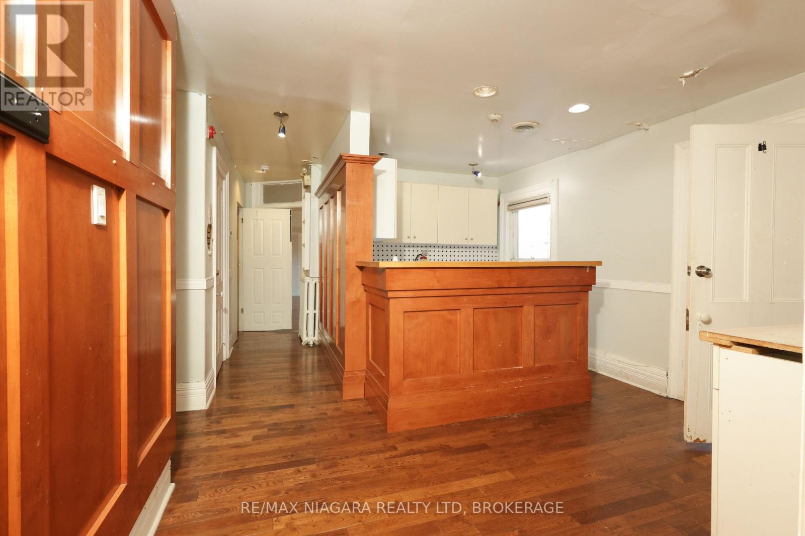 22 Academy Street, St. Catharines, Ontario  L2R 4Z6 - Photo 37 - X13659796