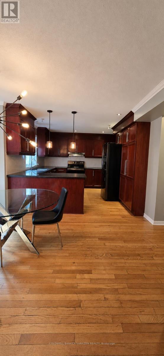 55 Bramblegrove Crescent, Ottawa, Ontario  K1T 3G2 - Photo 12 - X13660094