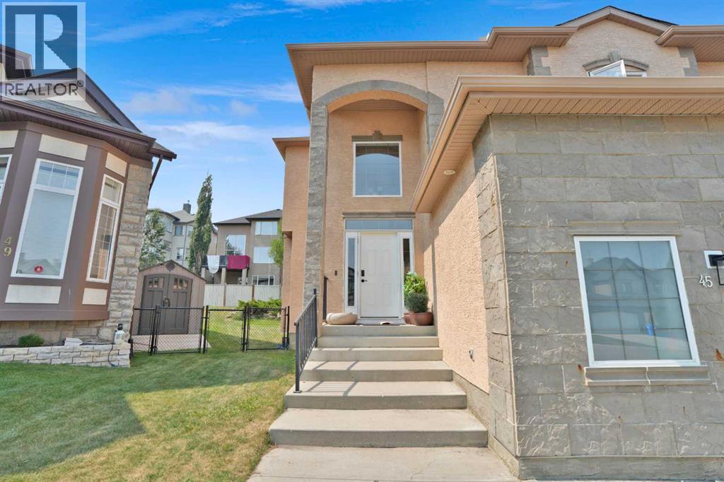 45 Sherwood View Nw, Calgary, Alberta  T3P 1P1 - Photo 2 - A2334147