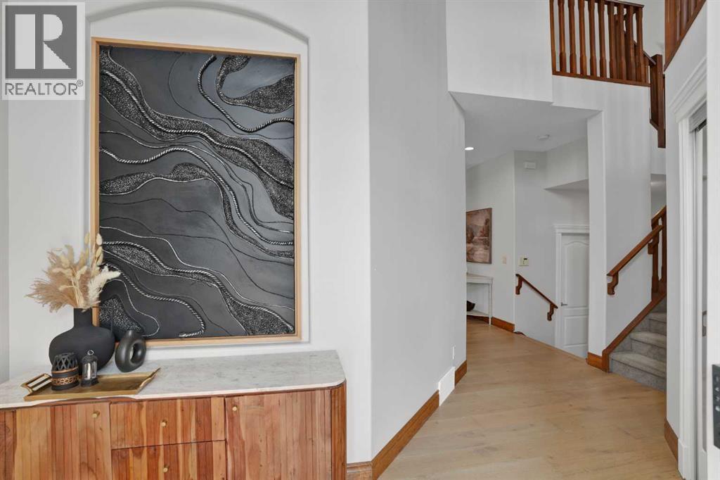45 Sherwood View Nw, Calgary, Alberta  T3P 1P1 - Photo 4 - A2334147