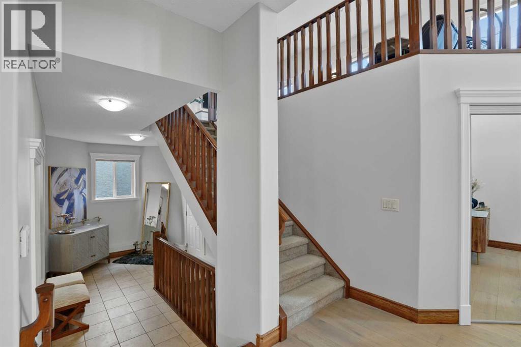 45 Sherwood View Nw, Calgary, Alberta  T3P 1P1 - Photo 5 - A2334147