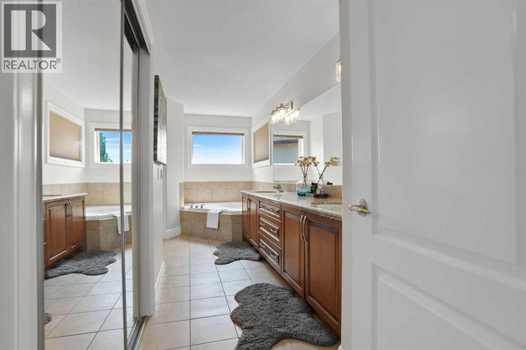45 Sherwood View Nw, Calgary, Alberta  T3P 1P1 - Photo 30 - A2334147