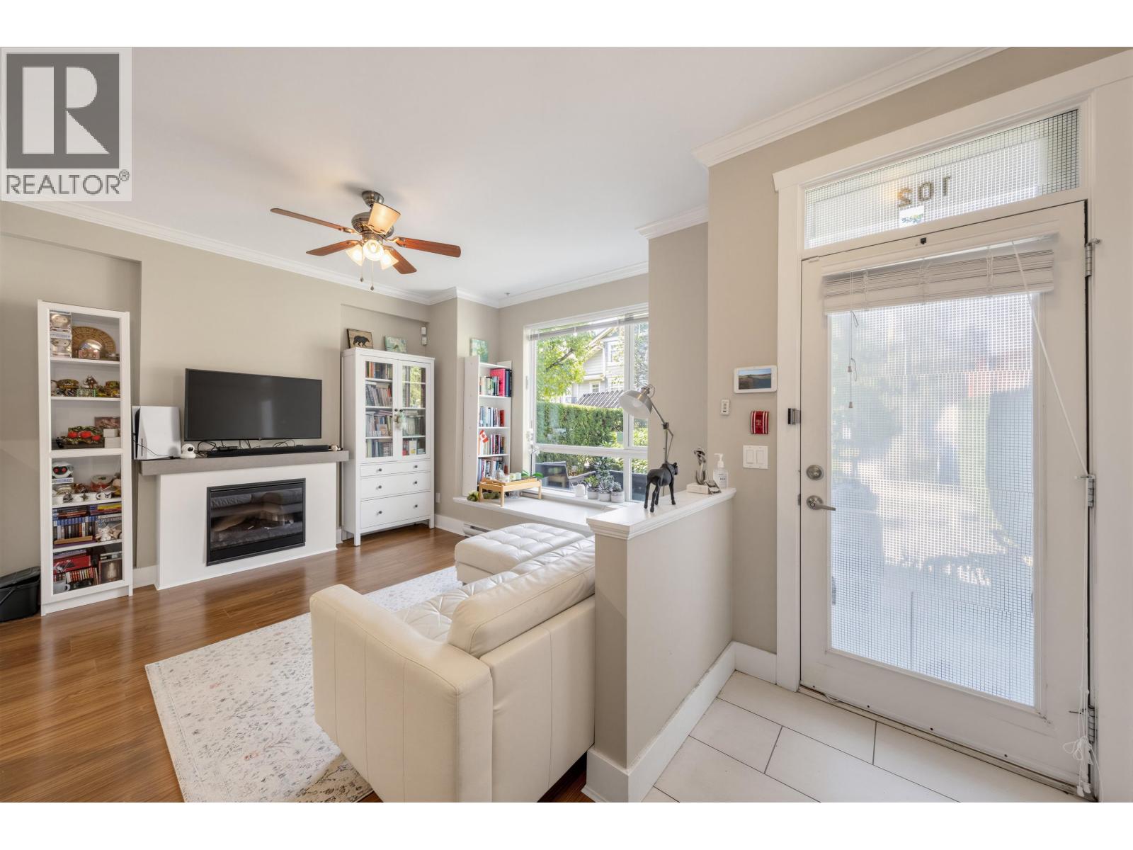 102 7418 Byrnepark Walk, Burnaby, British Columbia  V3N 0B3 - Photo 11 - R3154048
