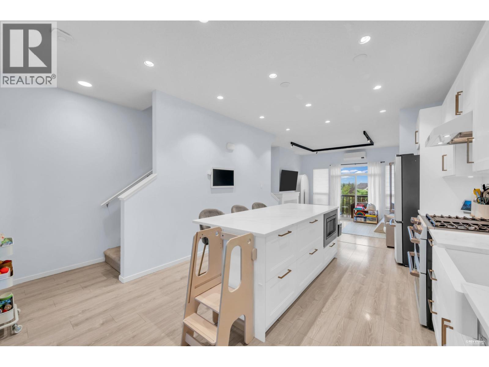 186 3105 Dayanee Springs Boulevard, Coquitlam, British Columbia  V3E 0C2 - Photo 14 - R3128850