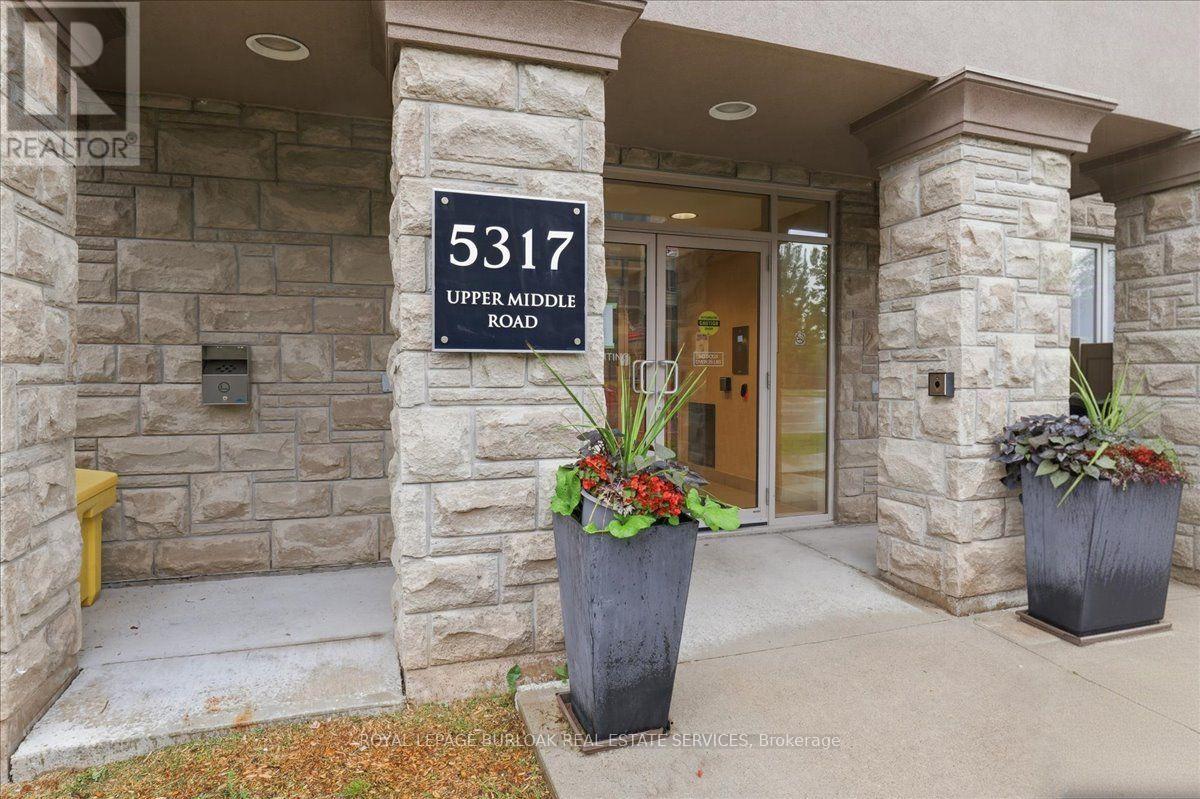 118 - 5317 Upper Middle Road, Burlington, Ontario  L7L 0G8 - Photo 4 - W13660050