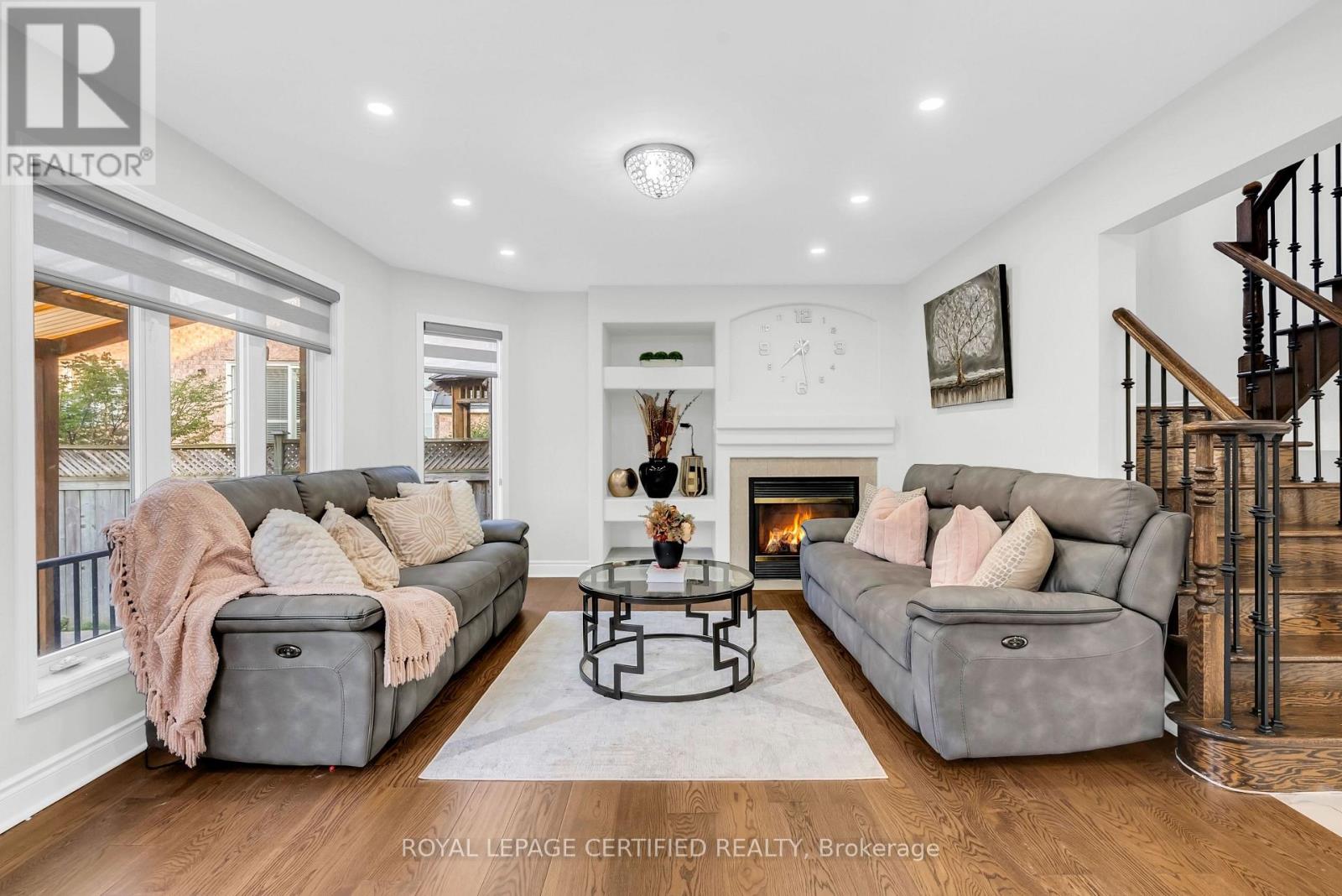 729 Turrell Crescent, Milton, Ontario  L9T 5L4 - Photo 10 - W13660076