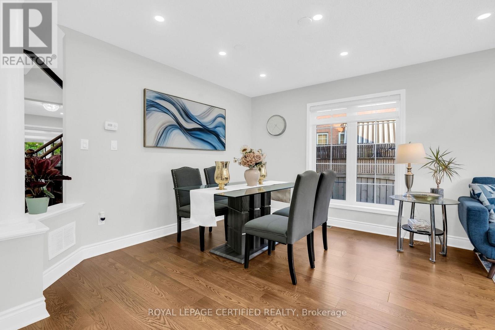 729 Turrell Crescent, Milton, Ontario  L9T 5L4 - Photo 5 - W13660076