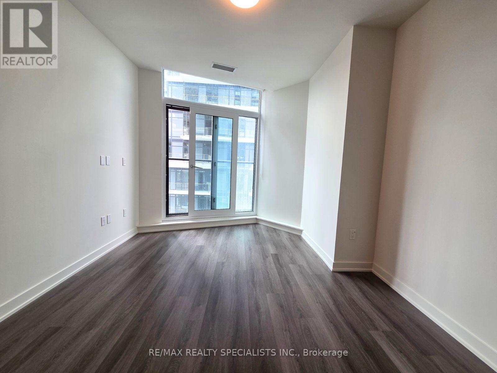 527 - 448 Burnhamthorpe Road W, Mississauga, Ontario L5B 0R4 - Photo 6 - W13660082