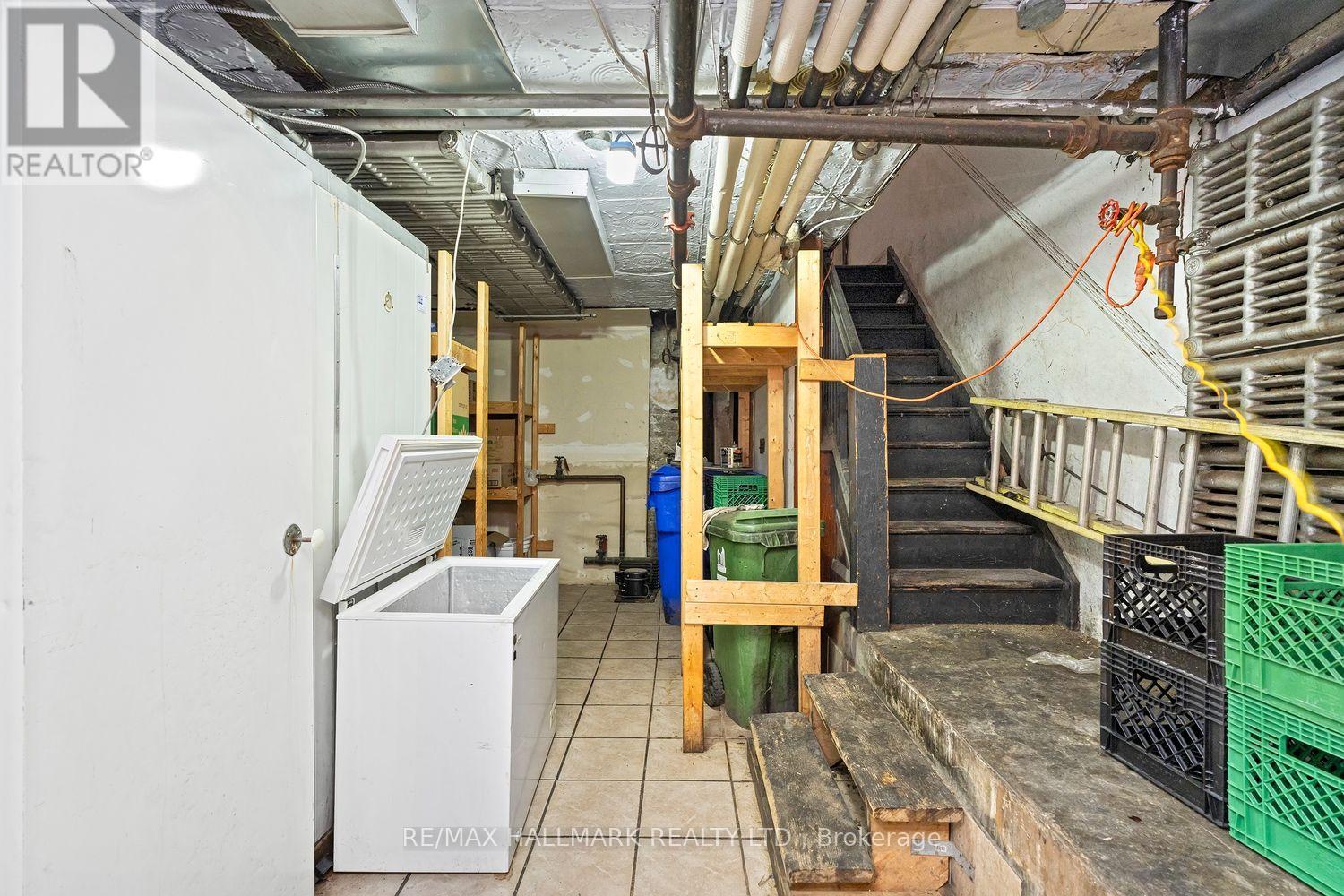 523 Annette Street, Toronto, Ontario M6P 1S1 - Photo 23 - W13660084