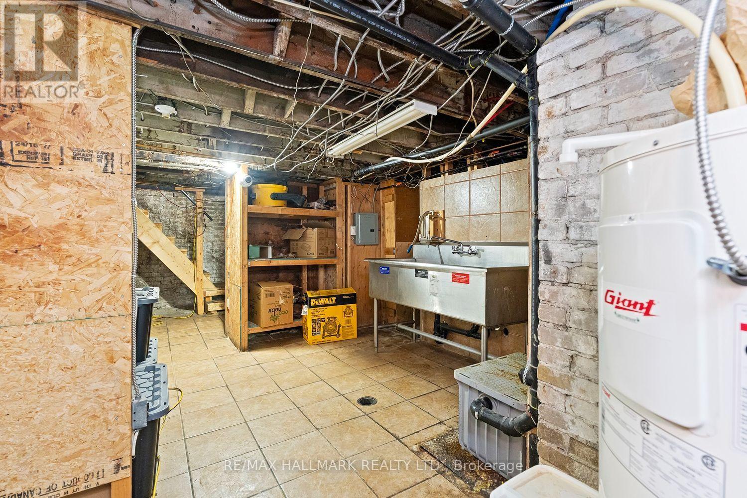 523 Annette Street, Toronto, Ontario M6P 1S1 - Photo 26 - W13660084
