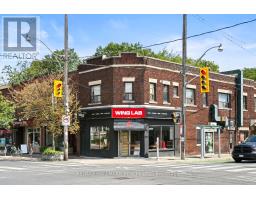 523 ANNETTE STREET, Toronto, Ontario