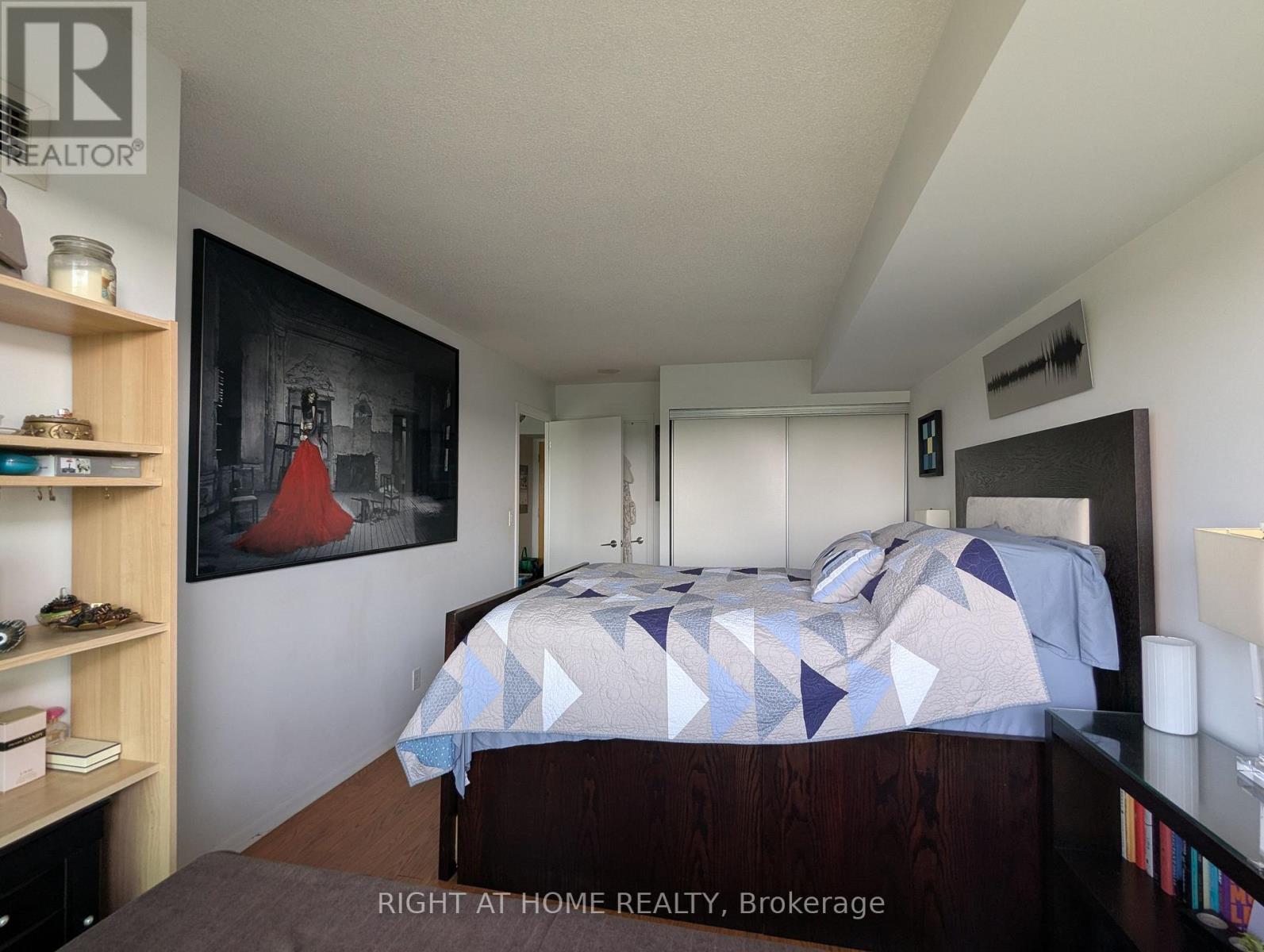 904 - 185 Legion Road N, Toronto, Ontario  M8Y 0A1 - Photo 5 - W13569536