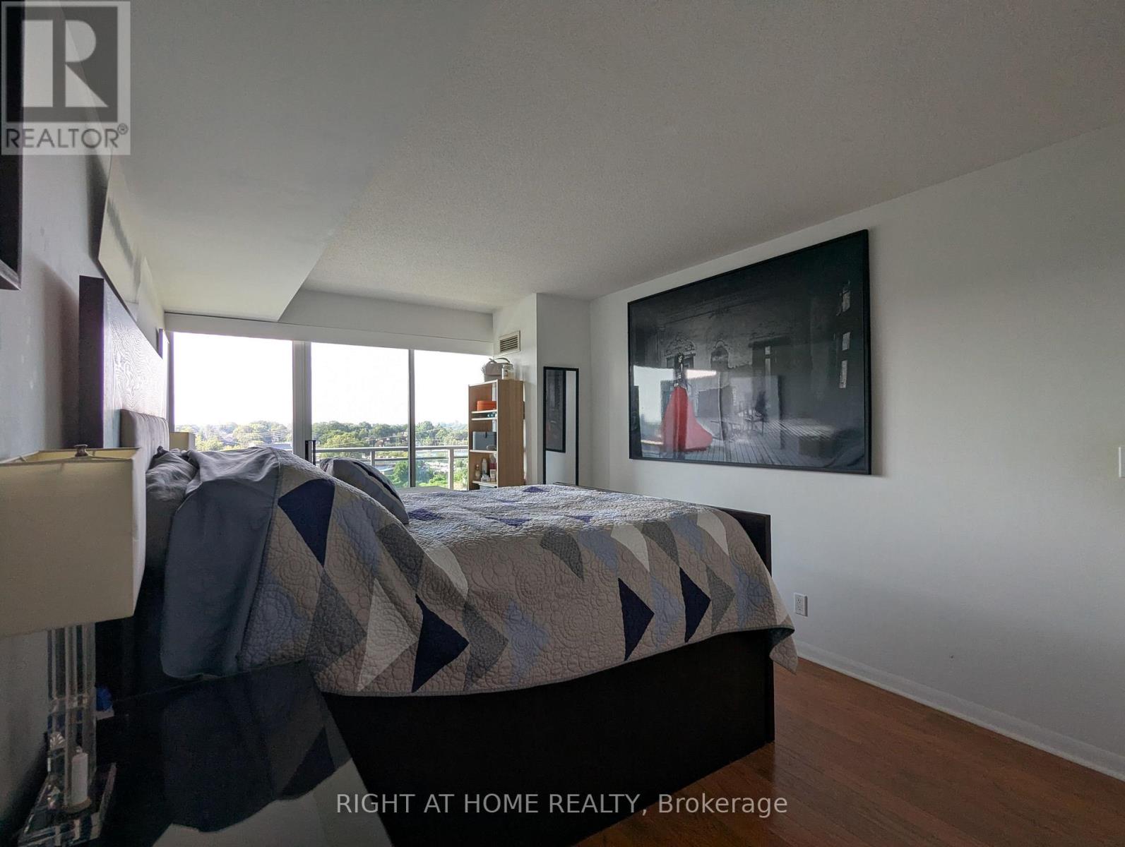 904 - 185 Legion Road N, Toronto, Ontario  M8Y 0A1 - Photo 4 - W13569536