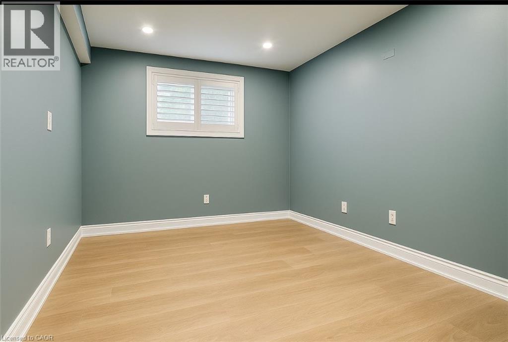 255 Pineland Place Unit# Lower, Waterloo, Ontario  N2T 2S4 - Photo 5 - 40854464