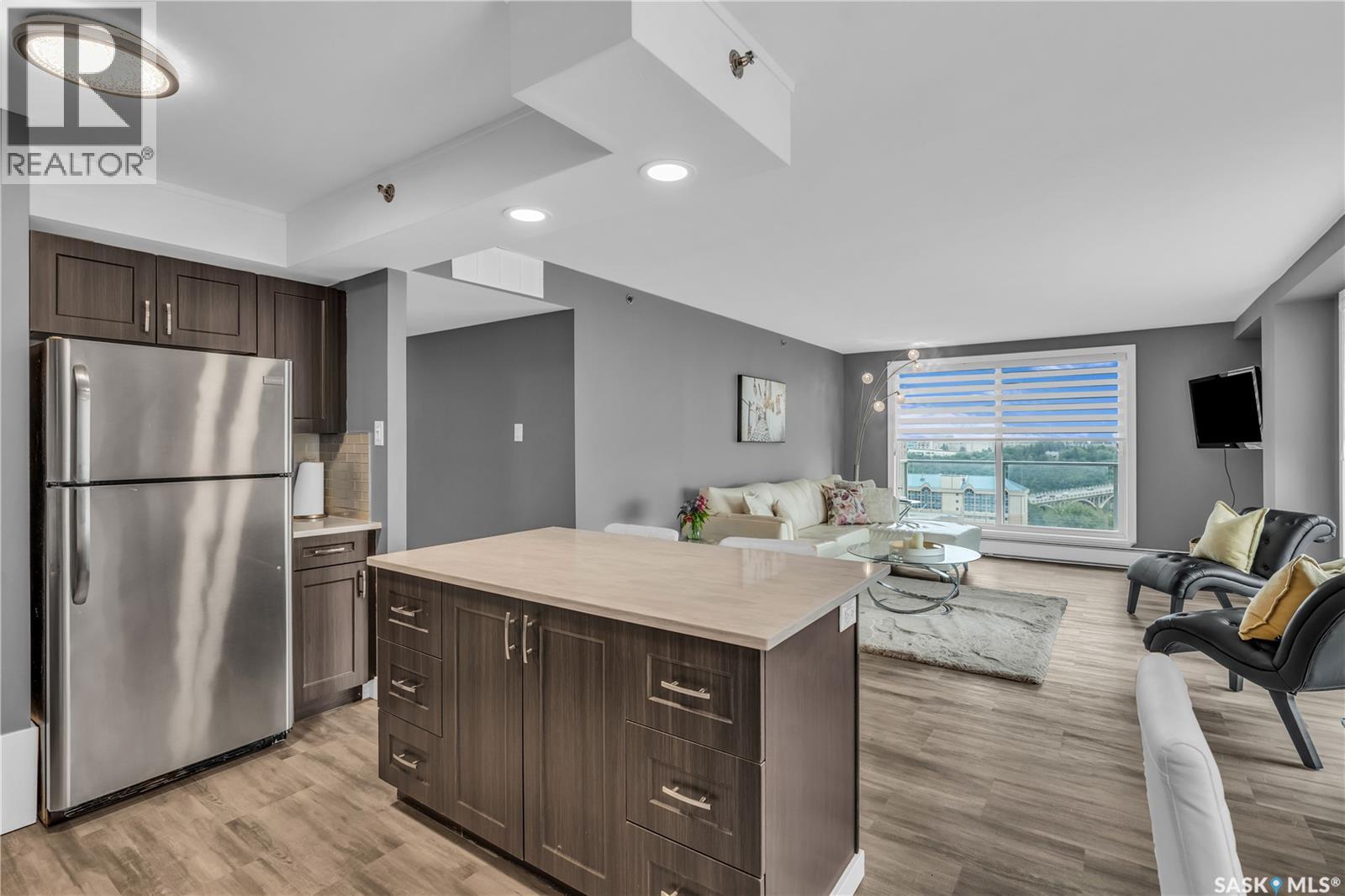 1606 320 5th Avenue N, Saskatoon, Saskatchewan  S7K 2P5 - Photo 1 - SK045162