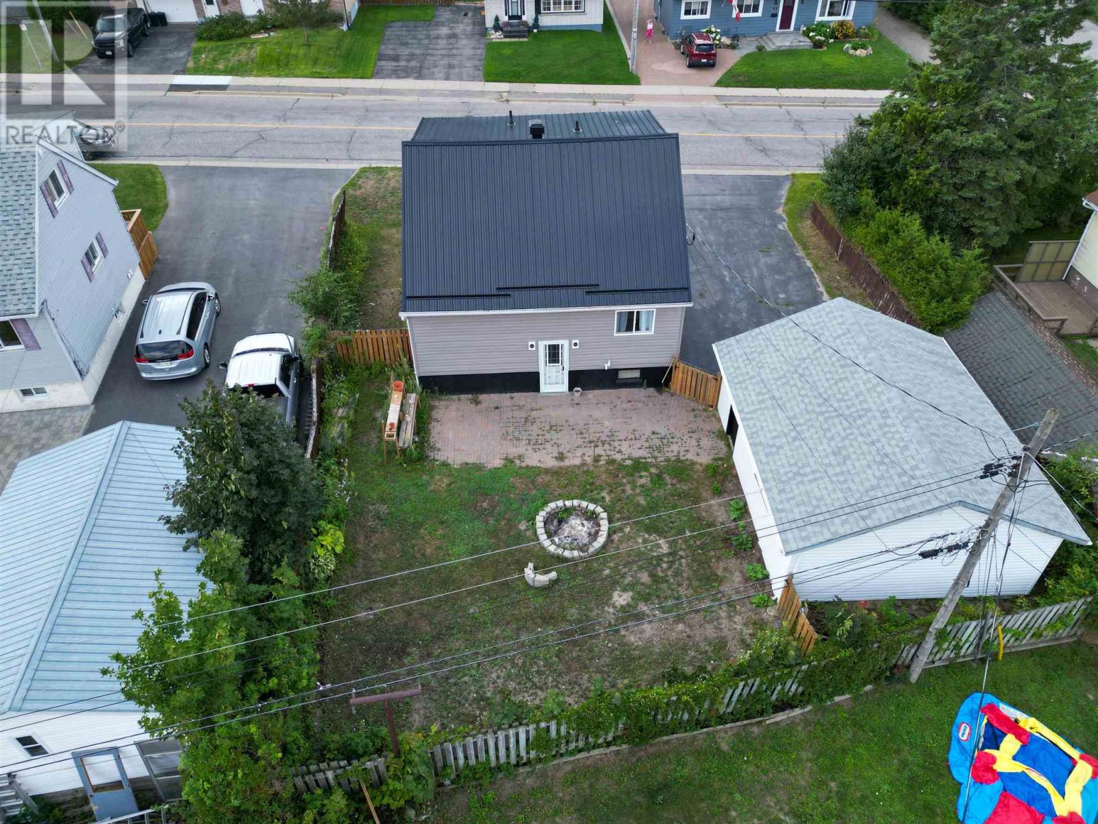 70 Spruce Ave, Elliot Lake, Ontario  P5A 2B8 - Photo 25 - SM262135