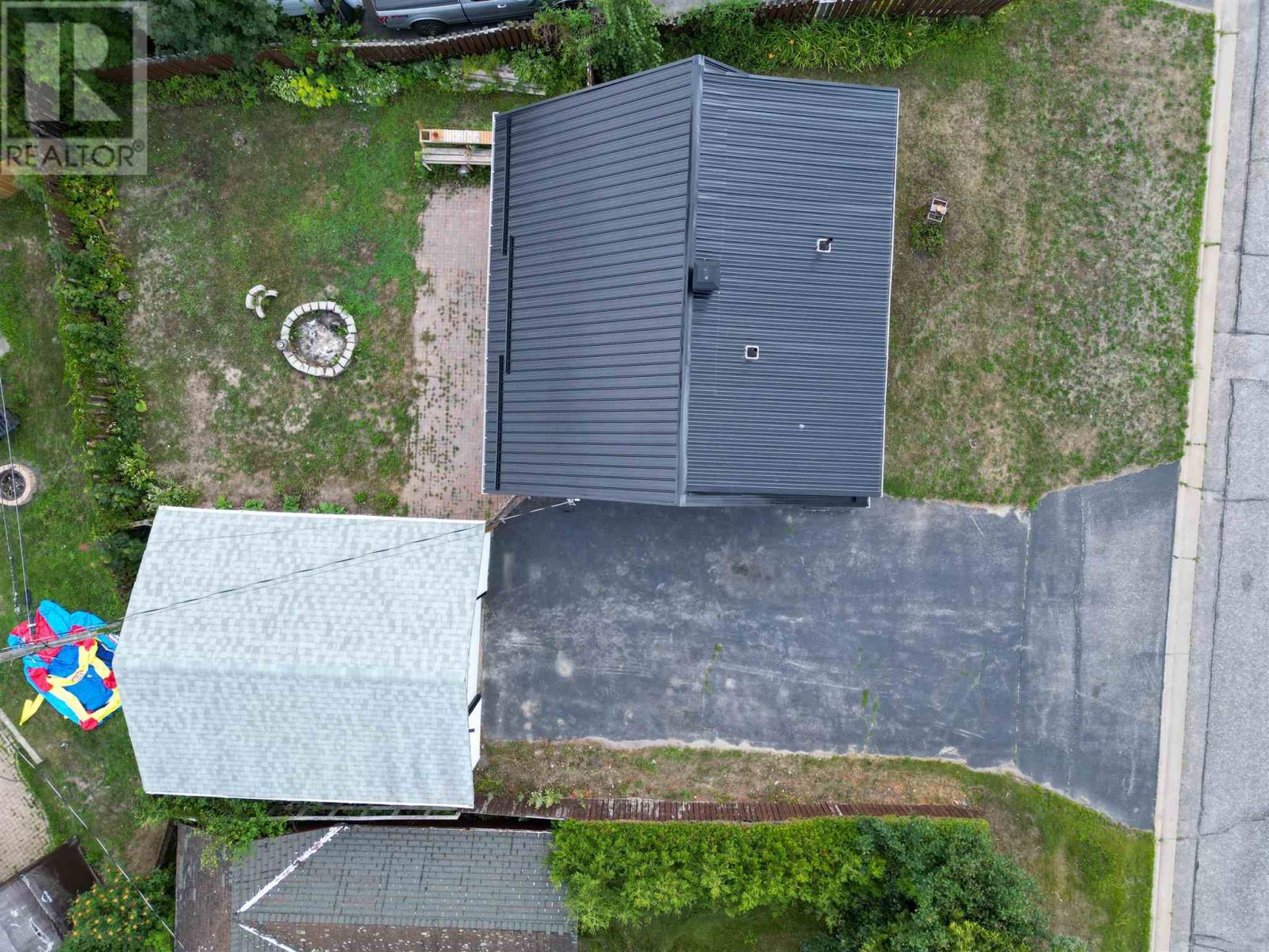 70 Spruce Ave, Elliot Lake, Ontario  P5A 2B8 - Photo 26 - SM262135