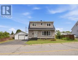 70 Spruce AVE, Elliot Lake, Ontario