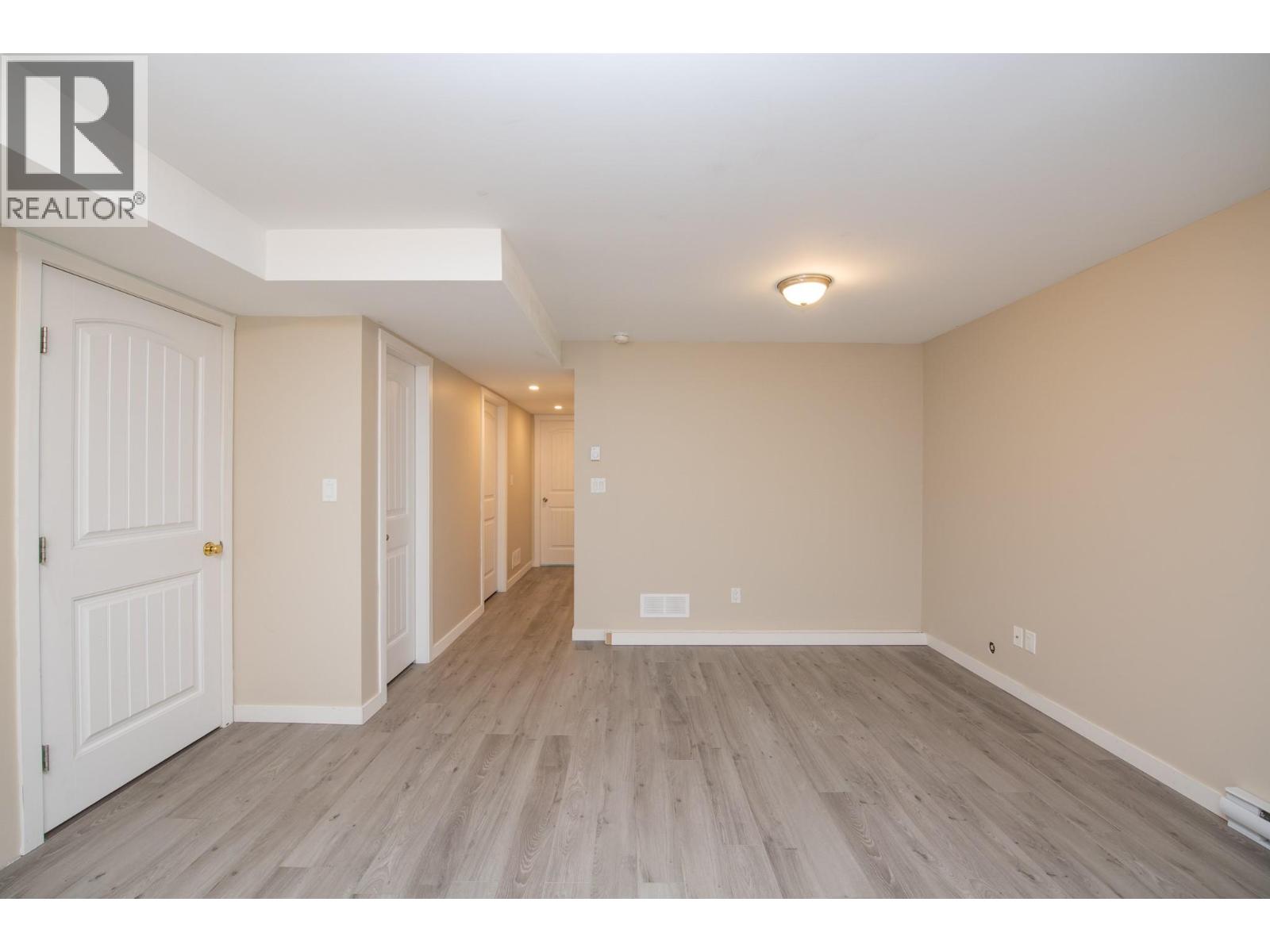 1808 Skyview Crescent, Lumby, British Columbia  V0E 2G0 - Photo 32 - 10396933