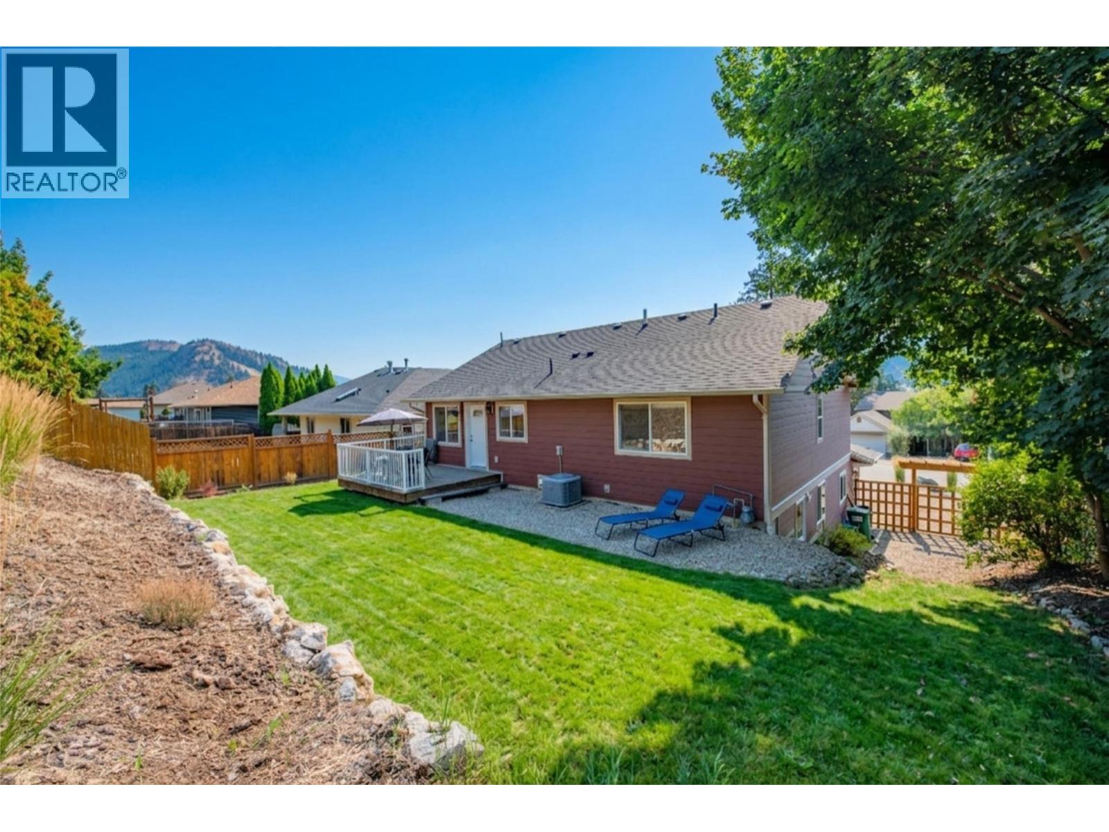 1808 Skyview Crescent, Lumby, British Columbia  V0E 2G0 - Photo 42 - 10396933