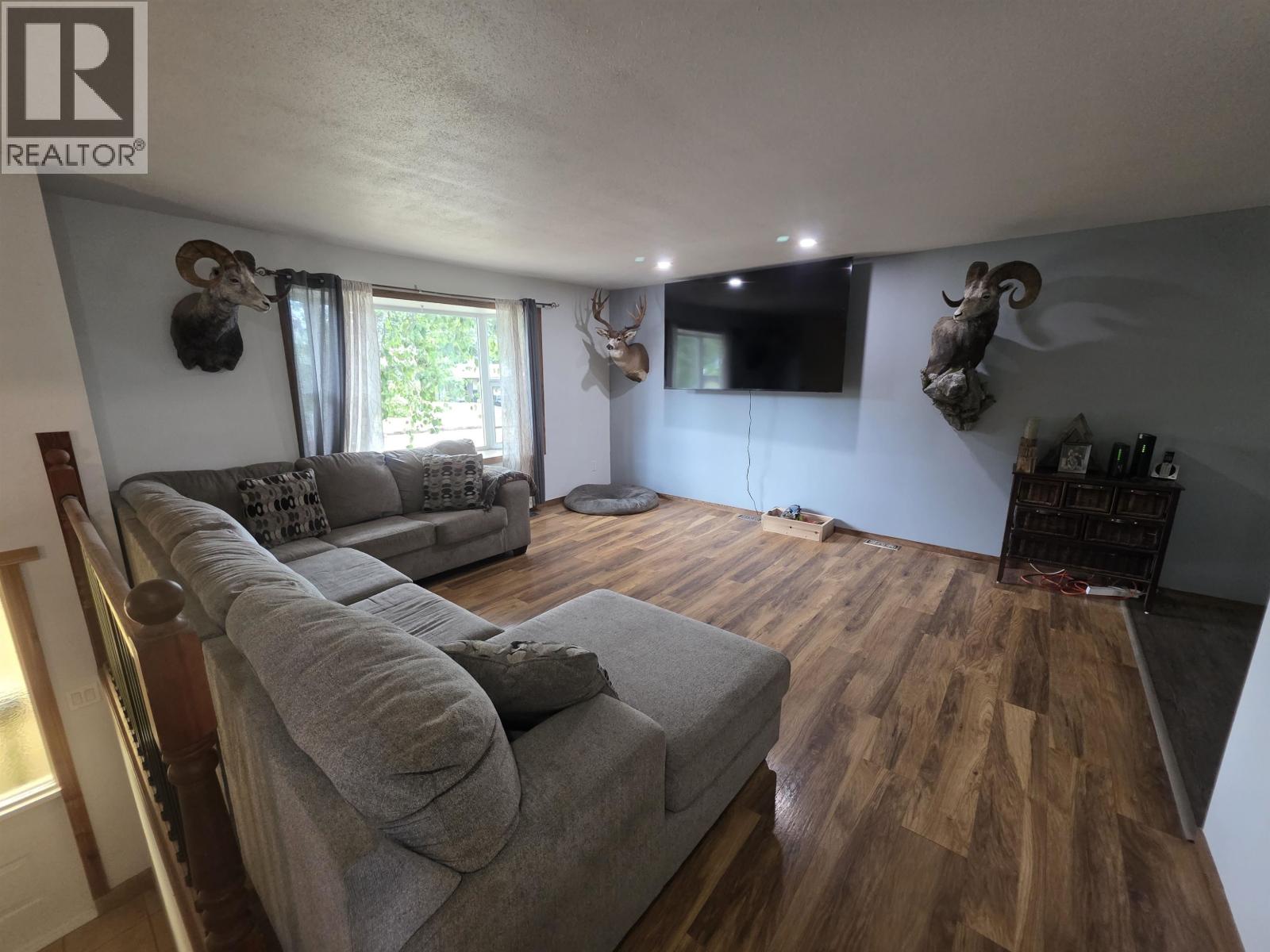 3674 Juniper Avenue, Terrace, British Columbia  V8G 5E7 - Photo 2 - R3154488