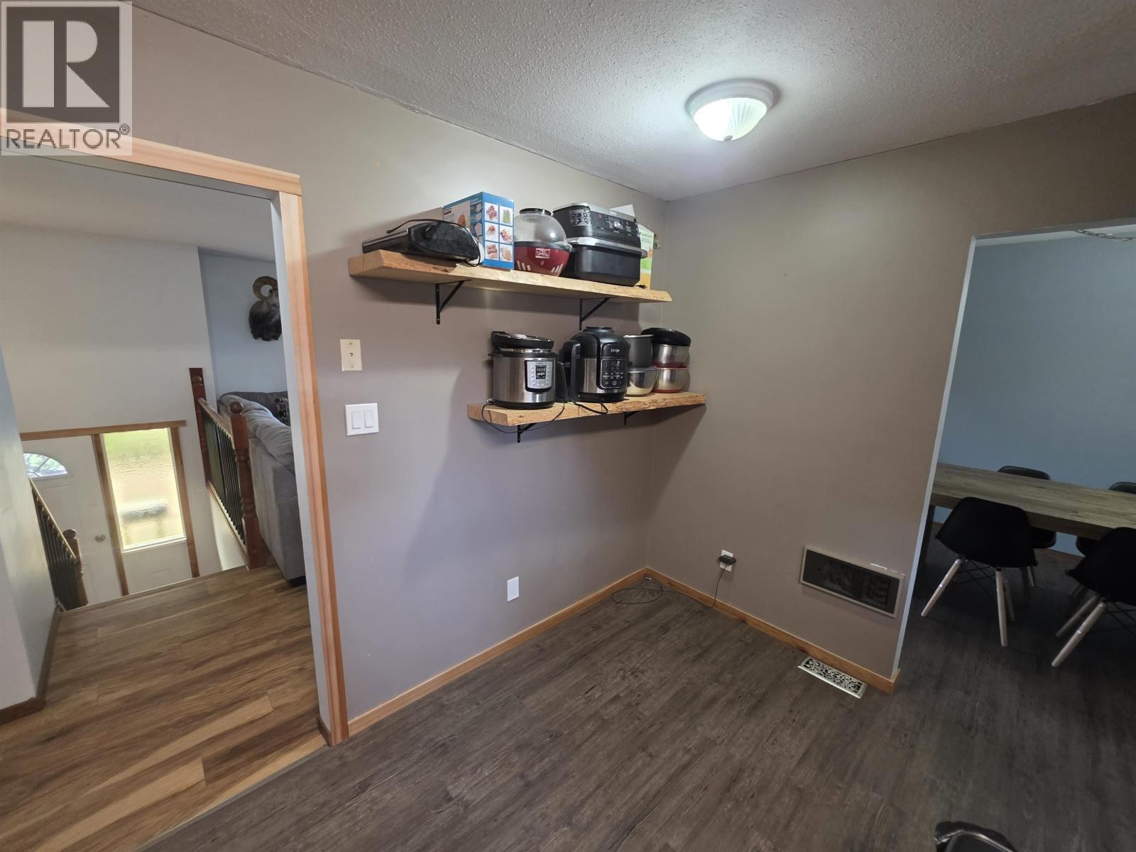 3674 Juniper Avenue, Terrace, British Columbia  V8G 5E7 - Photo 9 - R3154488