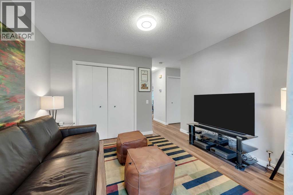 34 Woodside Close NW, Airdrie, Alberta  T4B 2C8 - Photo 15 - A2335037