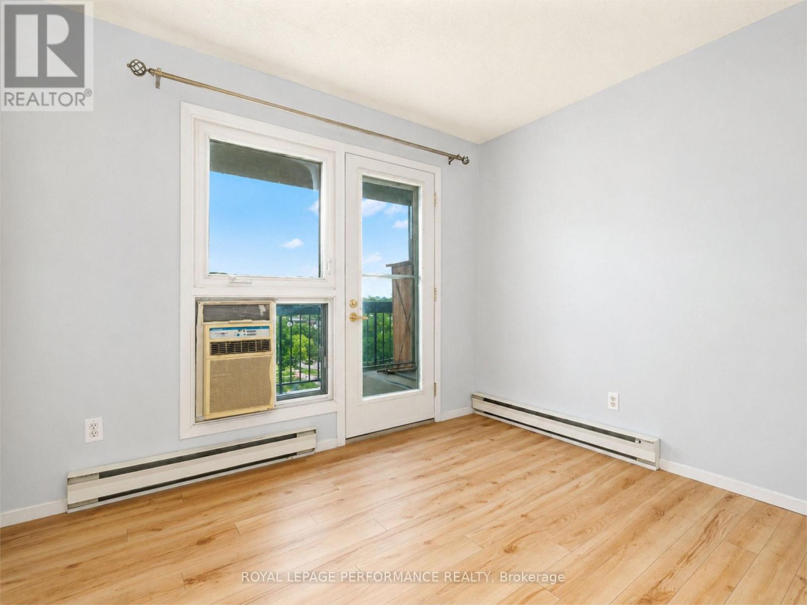 708 - 158c Mcarthur Avenue, Ottawa, Ontario  K1L 8E7 - Photo 18 - X13660124
