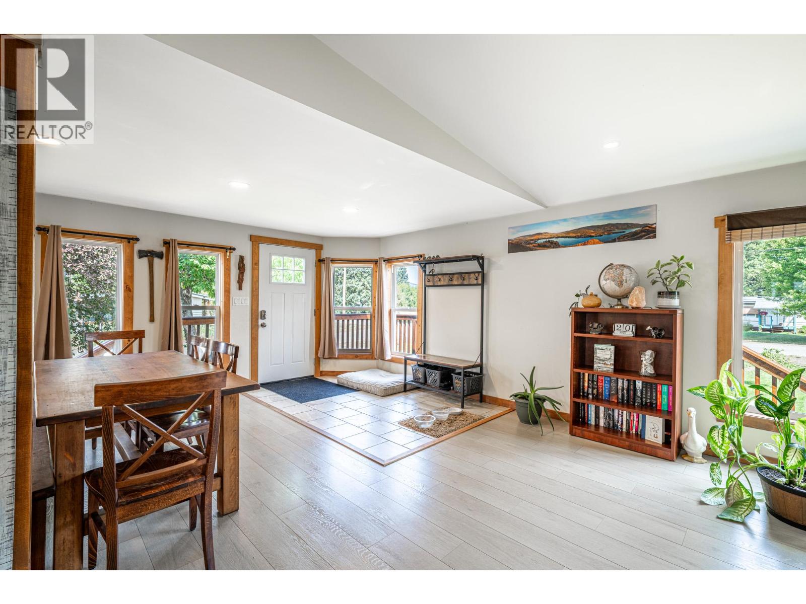 22 Pemberton Road, Lumby, British Columbia  V0E 2G7 - Photo 44 - 10395309