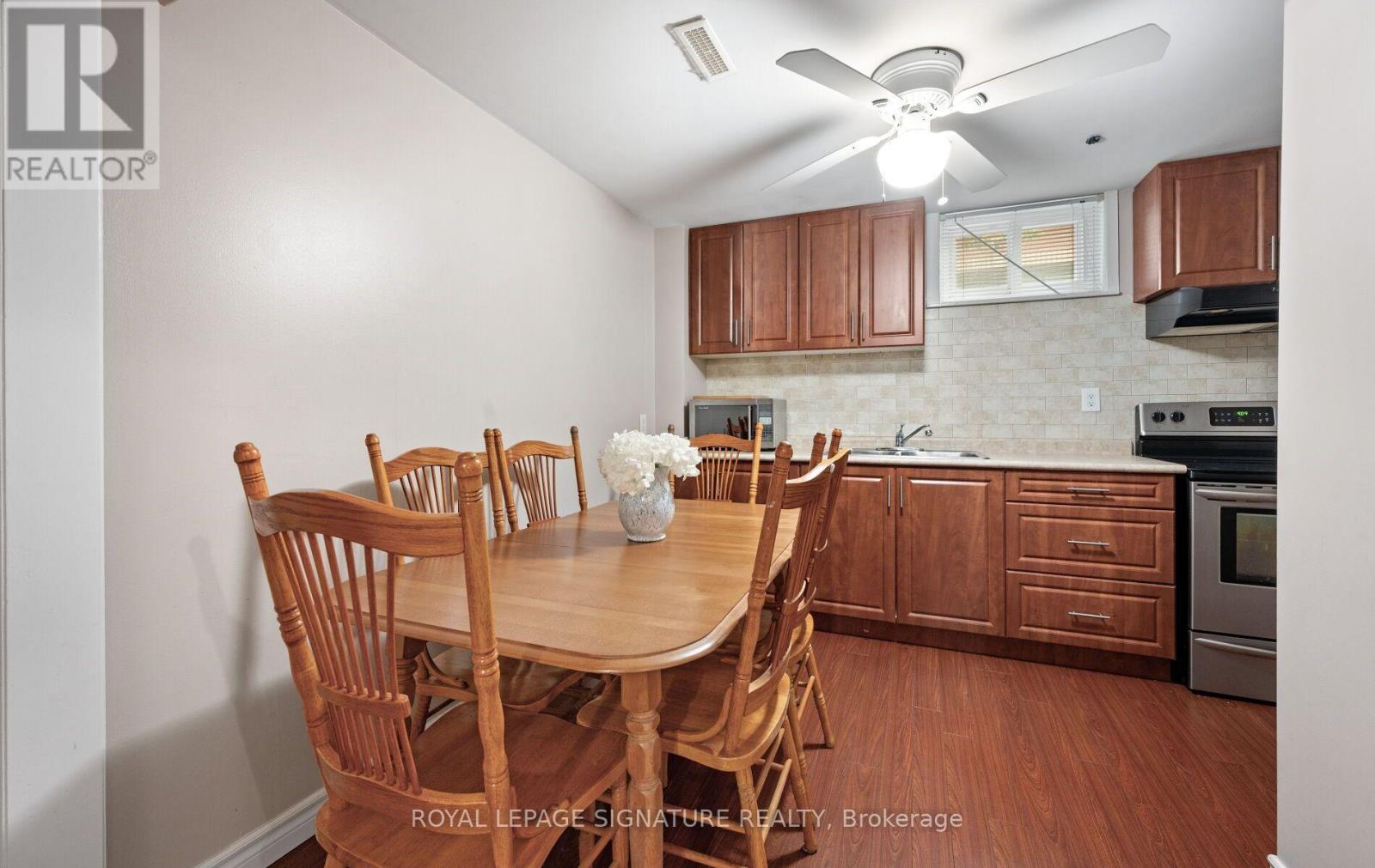1142 Alexandra Avenue, Mississauga, Ontario  L5E 2A5 - Photo 22 - W13222054