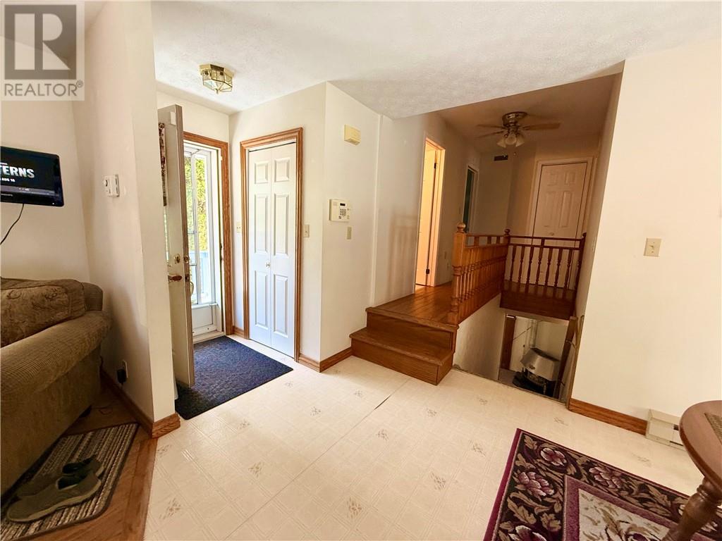 16 Birch Street, Blind River, Ontario  P0R 1B0 - Photo 13 - 2129610