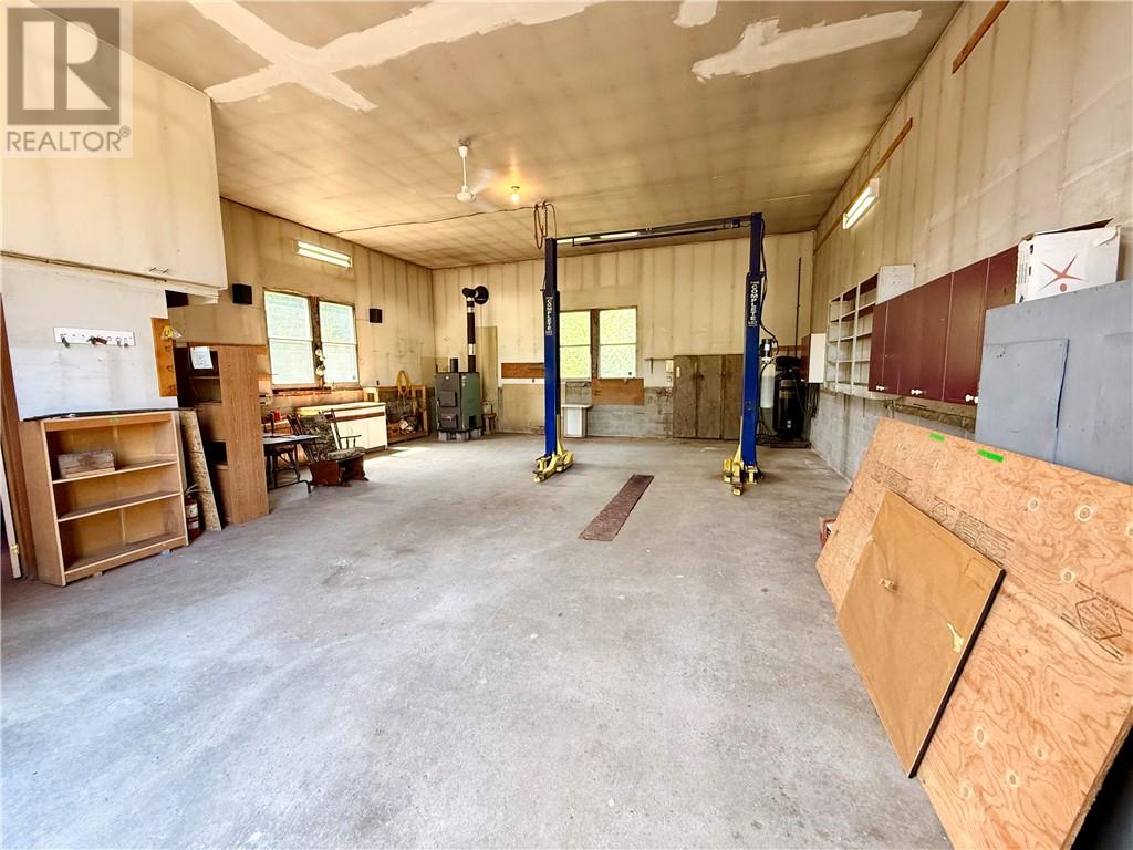 16 Birch Street, Blind River, Ontario  P0R 1B0 - Photo 39 - 2129610