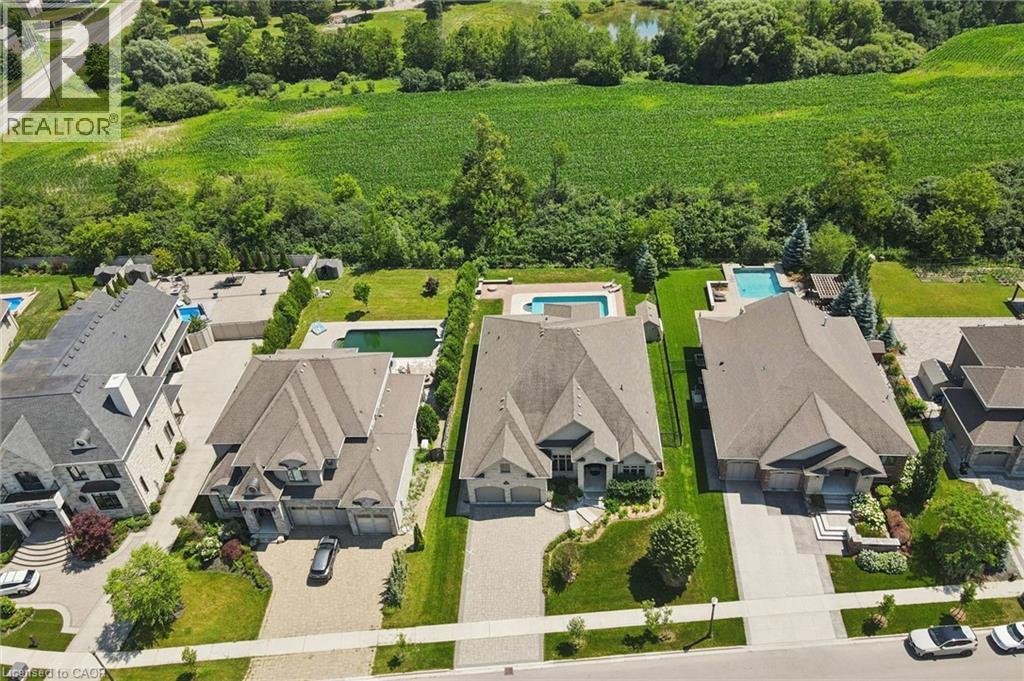 596 Regal Place, Waterloo, Ontario  N2V 2G3 - Photo 3 - 40844927