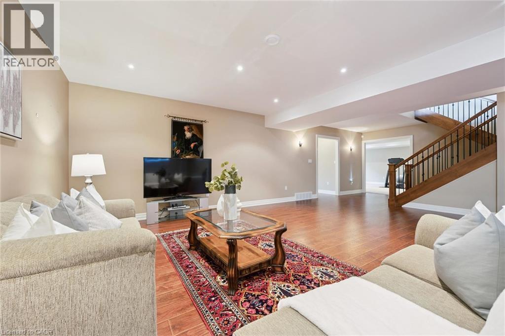596 Regal Place, Waterloo, Ontario  N2V 2G3 - Photo 35 - 40844927