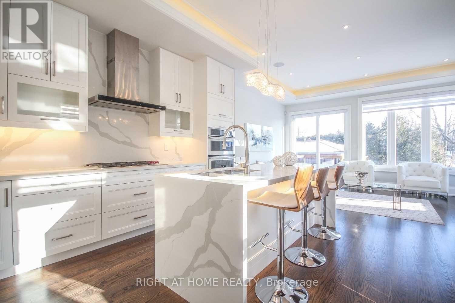 289 Connaught Avenue, Toronto, Ontario  M2M 1H7 - Photo 8 - C13660150