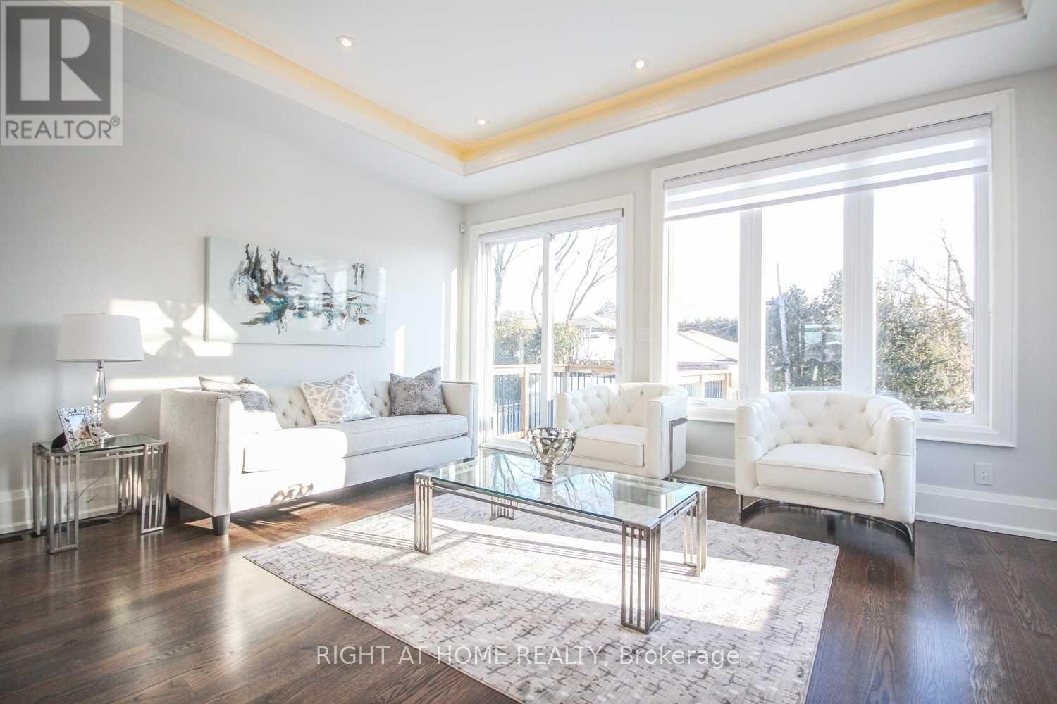 289 Connaught Avenue, Toronto, Ontario  M2M 1H7 - Photo 9 - C13660150