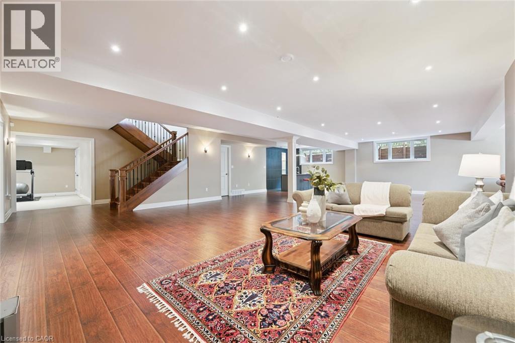 596 Regal Place, Waterloo, Ontario  N2V 2G3 - Photo 36 - 40844927