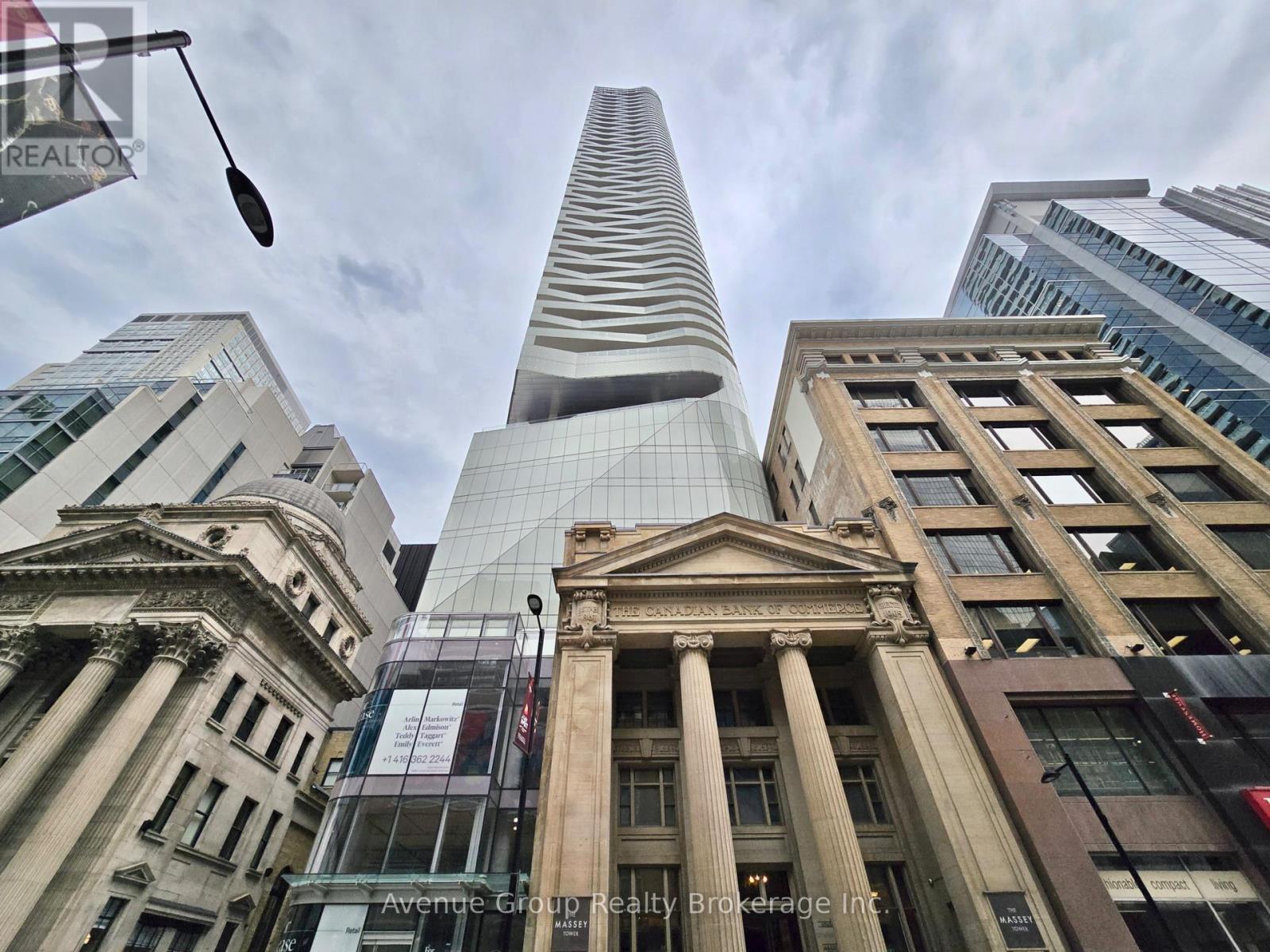 5713 - 197 Yonge Street, Toronto, Ontario M5B 0C1 - Photo 4 - C13660196