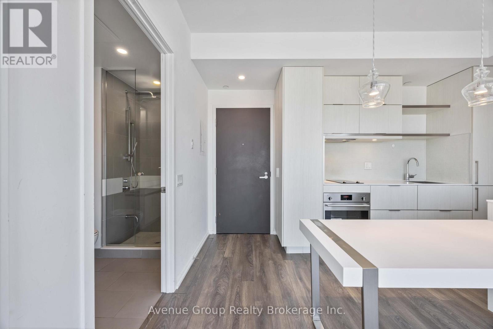 5713 - 197 Yonge Street, Toronto, Ontario M5B 0C1 - Photo 9 - C13660196