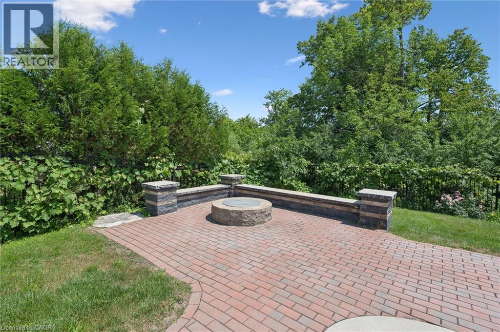 596 Regal Place, Waterloo, Ontario  N2V 2G3 - Photo 49 - 40844927