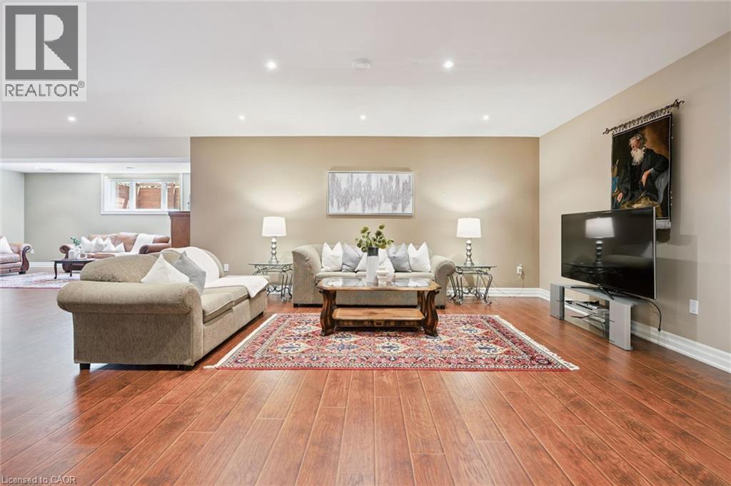 596 Regal Place, Waterloo, Ontario  N2V 2G3 - Photo 34 - 40844927