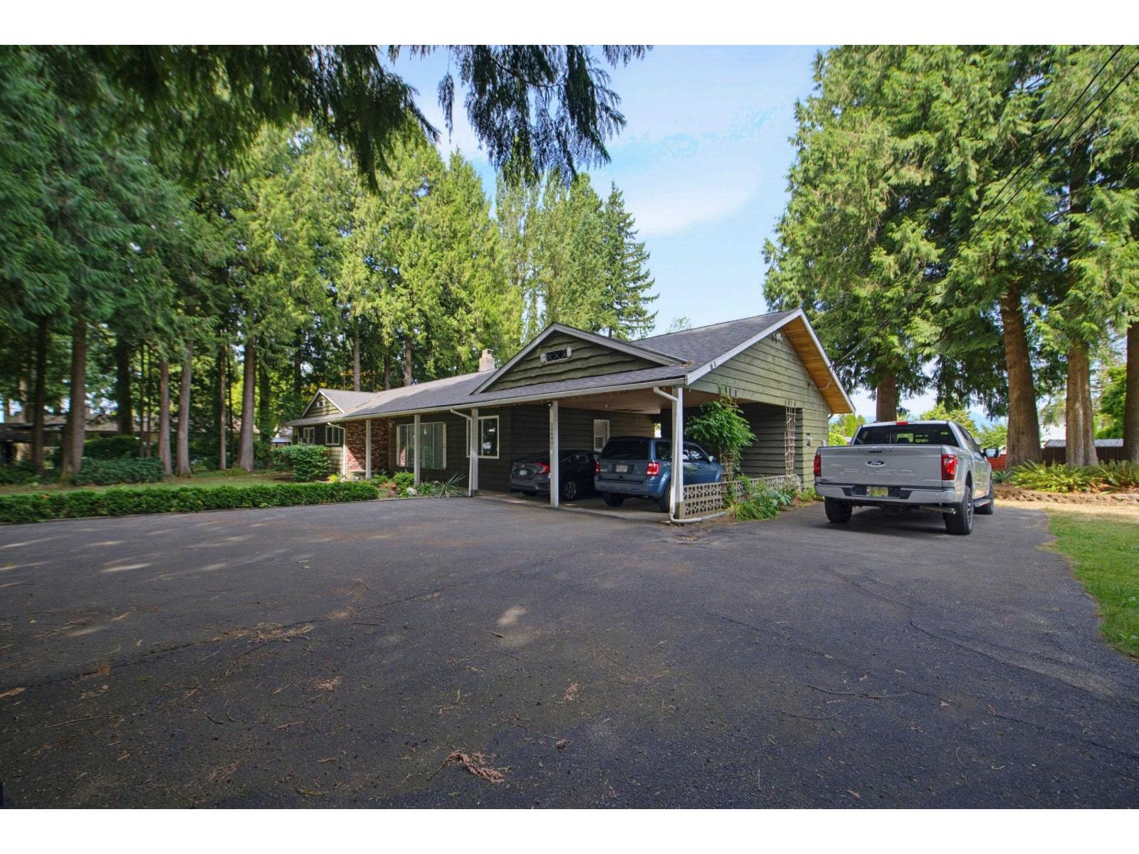 20441 94b Avenue, Langley, British Columbia  V1M 1Y9 - Photo 2 - R3154140