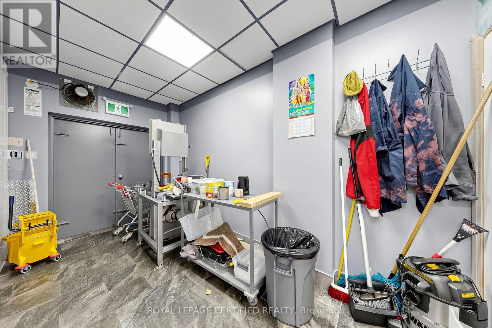 8 - 2679 Eglinton Avenue E, Toronto (Eglinton East), Ontario  M1K 2S2 - Photo 35 - E13660126