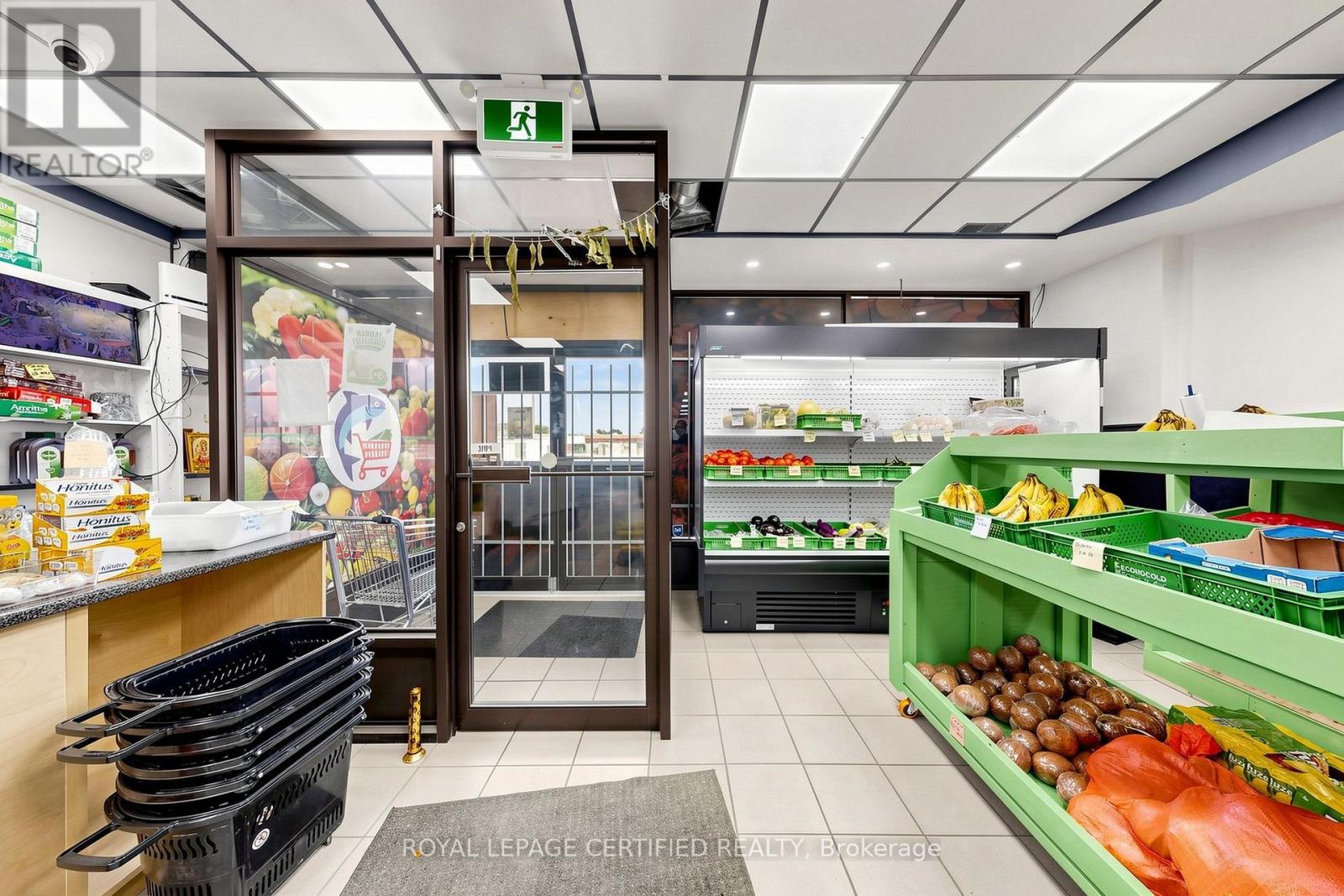 8 - 2679 Eglinton Avenue E, Toronto (Eglinton East), Ontario  M1K 2S2 - Photo 5 - E13660126