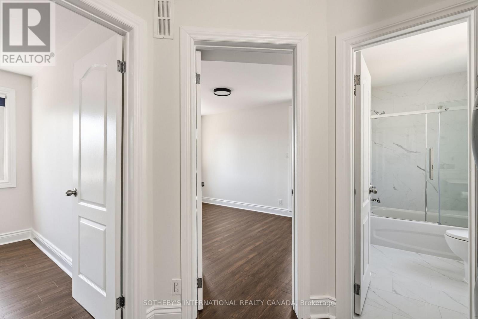 210 - 101 Hammersmith Avenue, Toronto, Ontario  M4E 2W3 - Photo 15 - E13660182