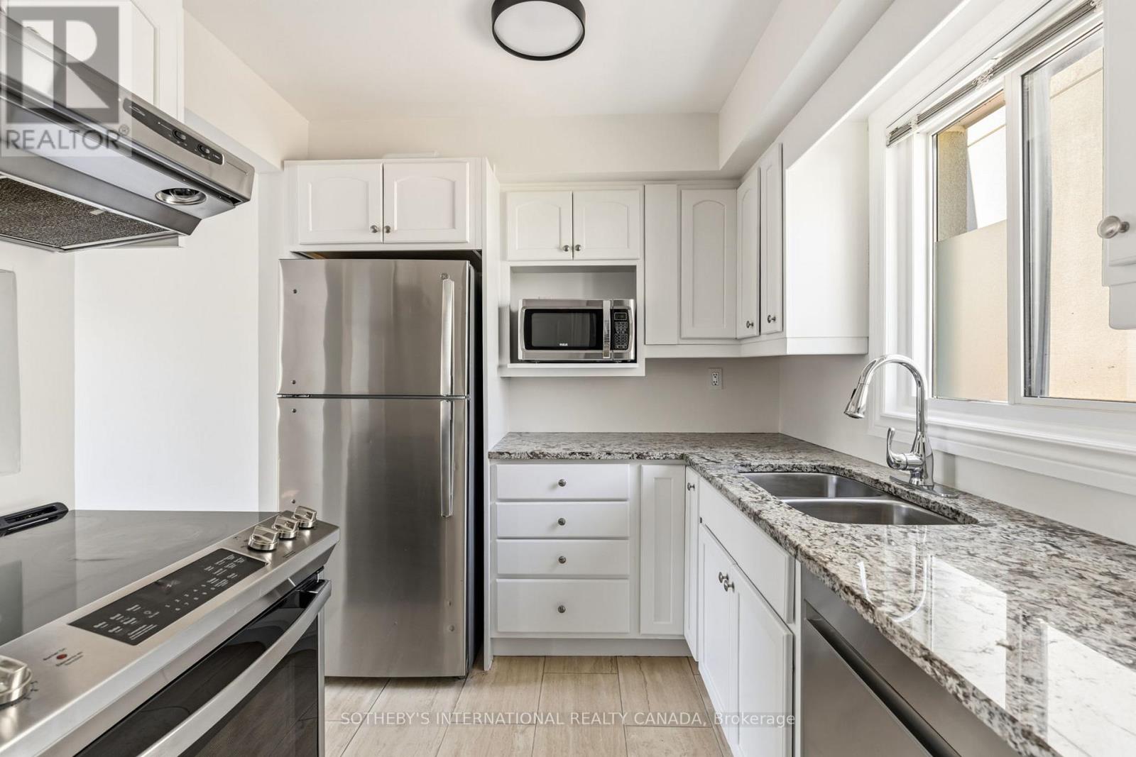 210 - 101 Hammersmith Avenue, Toronto, Ontario  M4E 2W3 - Photo 4 - E13660182