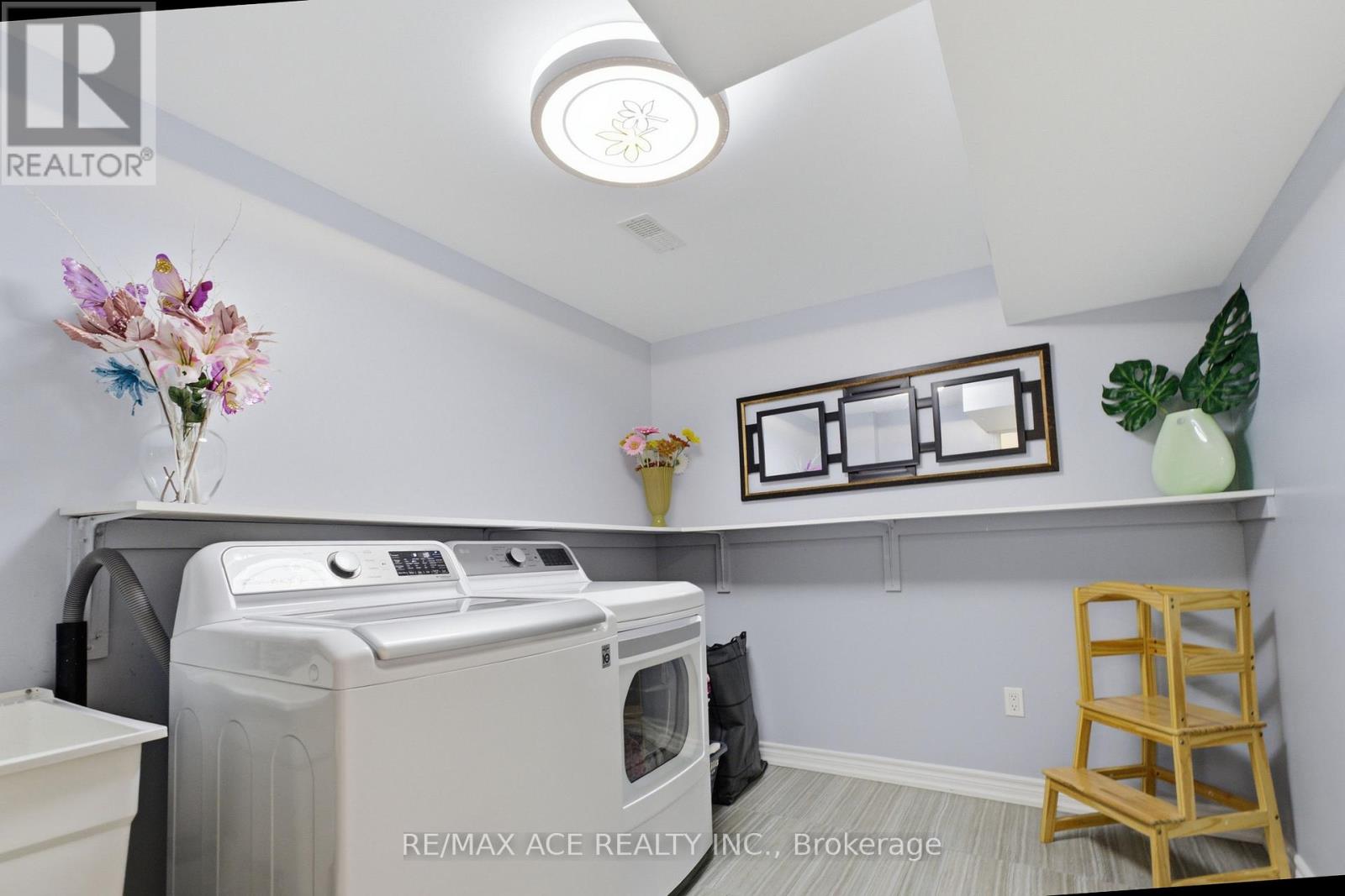 58 Andriana Crescent, Markham, Ontario  L6B 0C9 - Photo 36 - N13660188