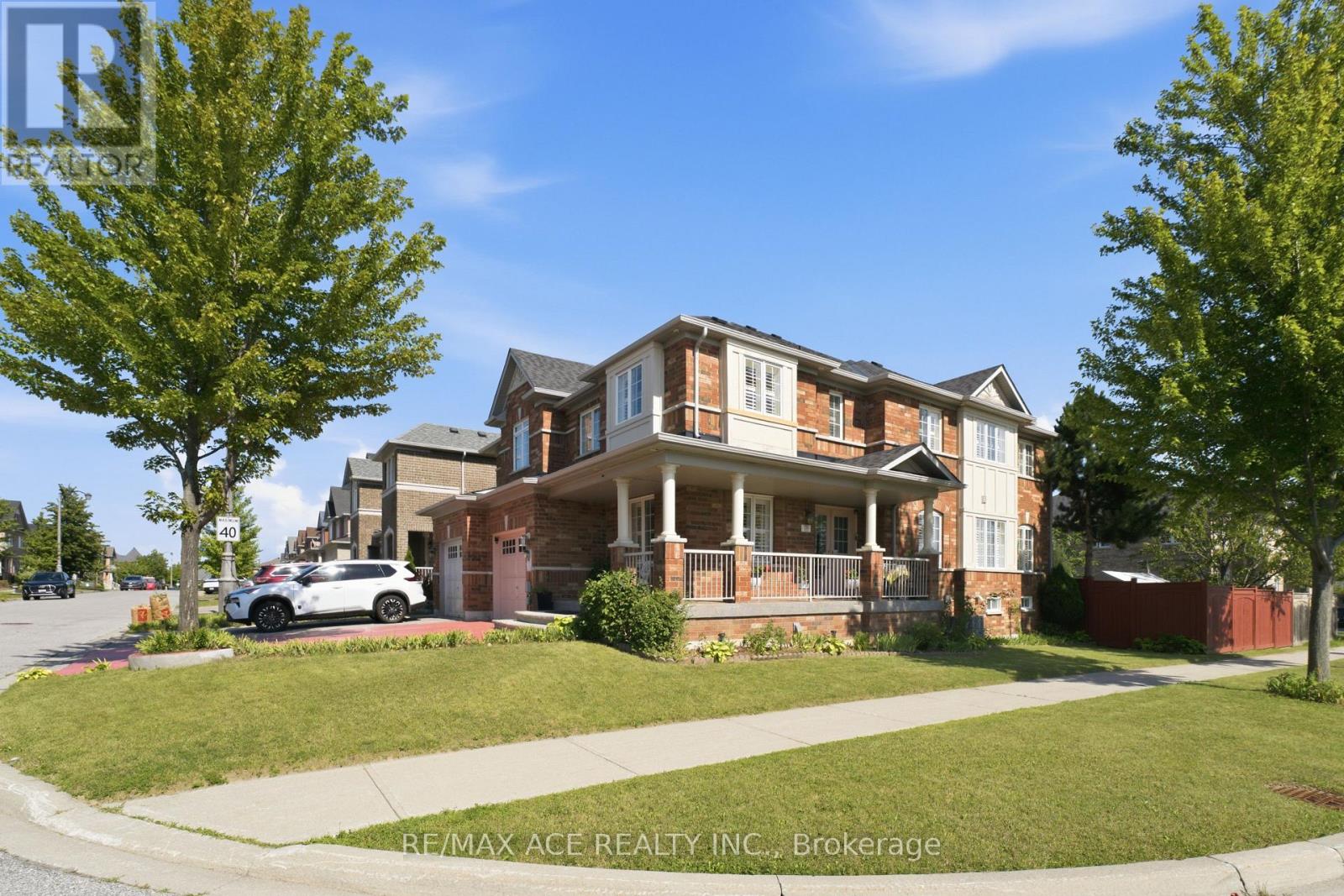 58 Andriana Crescent, Markham, Ontario  L6B 0C9 - Photo 5 - N13660188