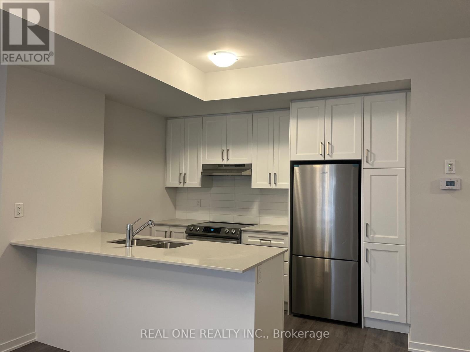 104 - 30 William Jackson Way, Toronto, Ontario M8V 0J8 - Photo 3 - W13660112
